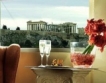 Кризата затваря хотели в Атина