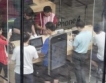 Apple откри огромен магазин в Китай