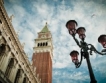 Туристи завладяват незаконно Венеция